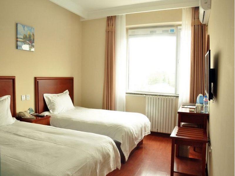 Greentree Inn Beijing Changping Shahe Metro Station Express Hotel Экстерьер фото
