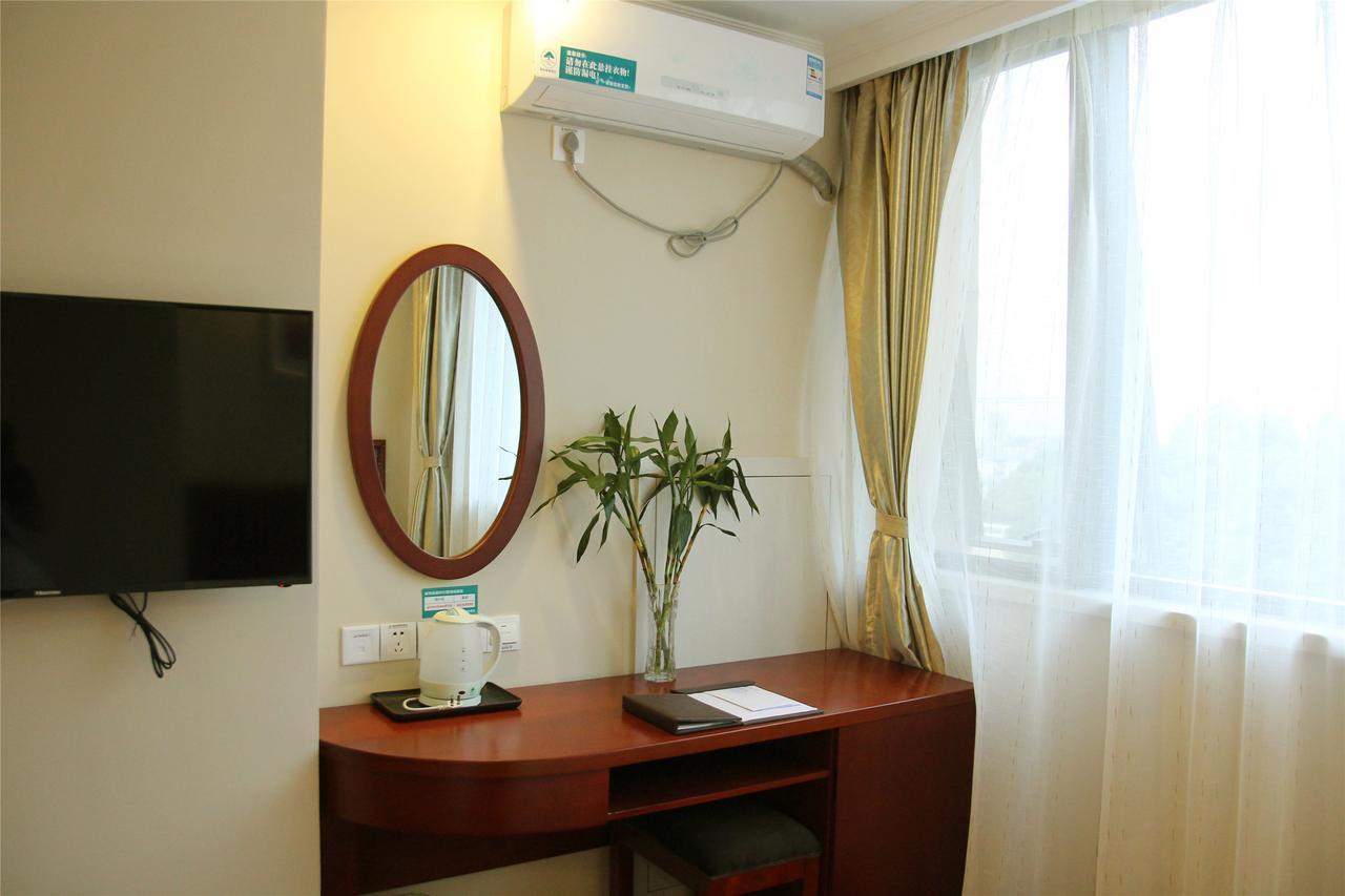 Greentree Inn Beijing Changping Shahe Metro Station Express Hotel Экстерьер фото