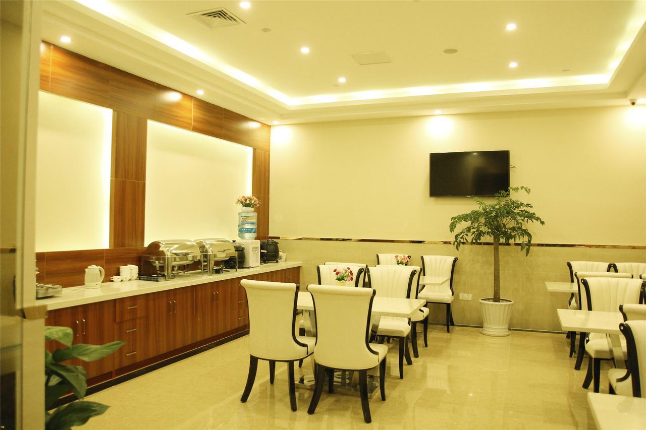 Greentree Inn Beijing Changping Shahe Metro Station Express Hotel Экстерьер фото
